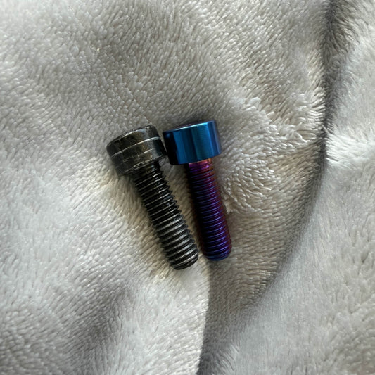 Tuttio Titanium Triple Clamp Bolts