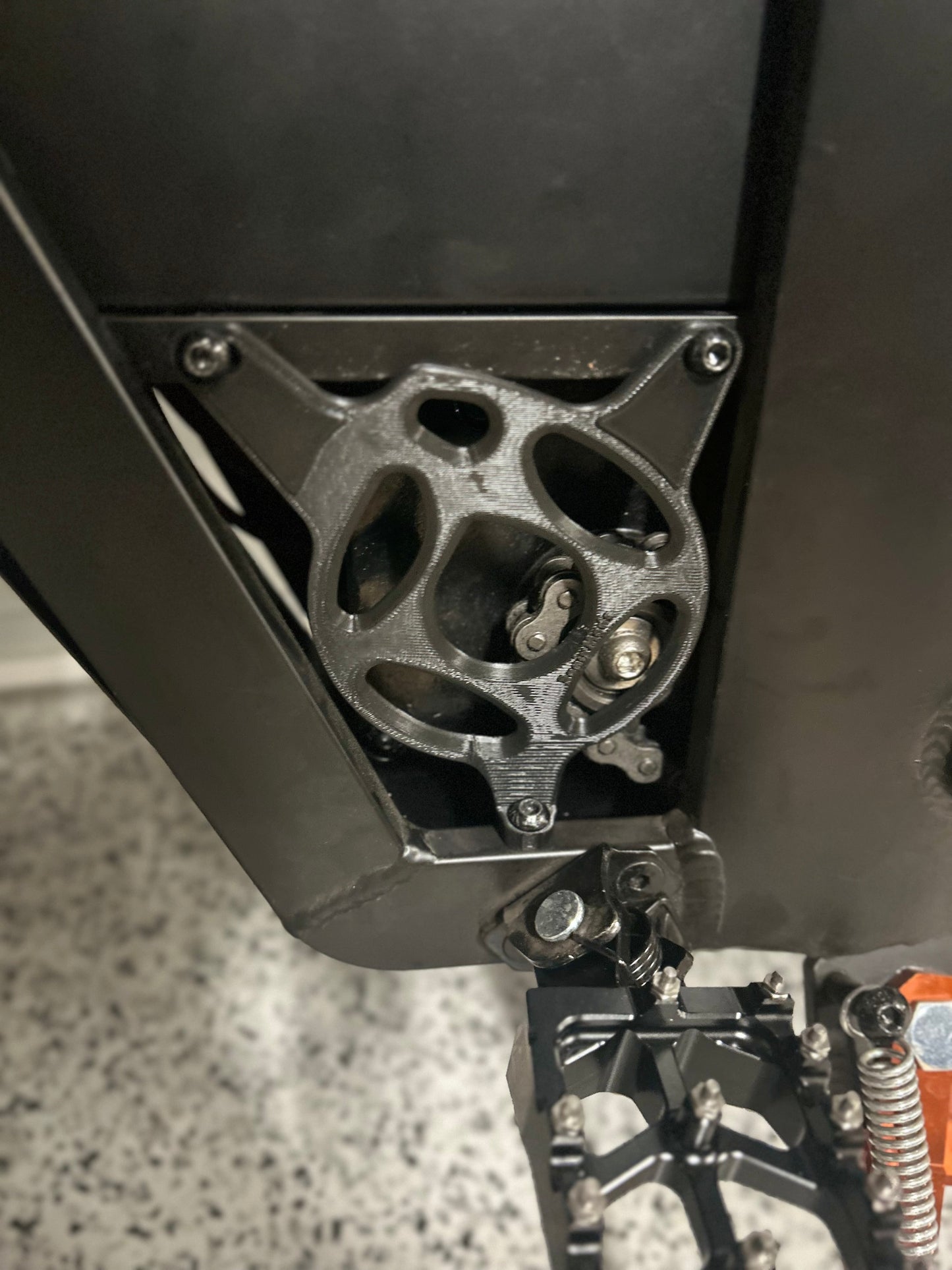Tuttio Soleil 01 Motor Cover