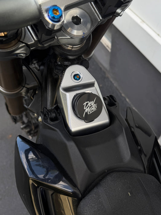 Metal Ultra Bee Ignition Cover